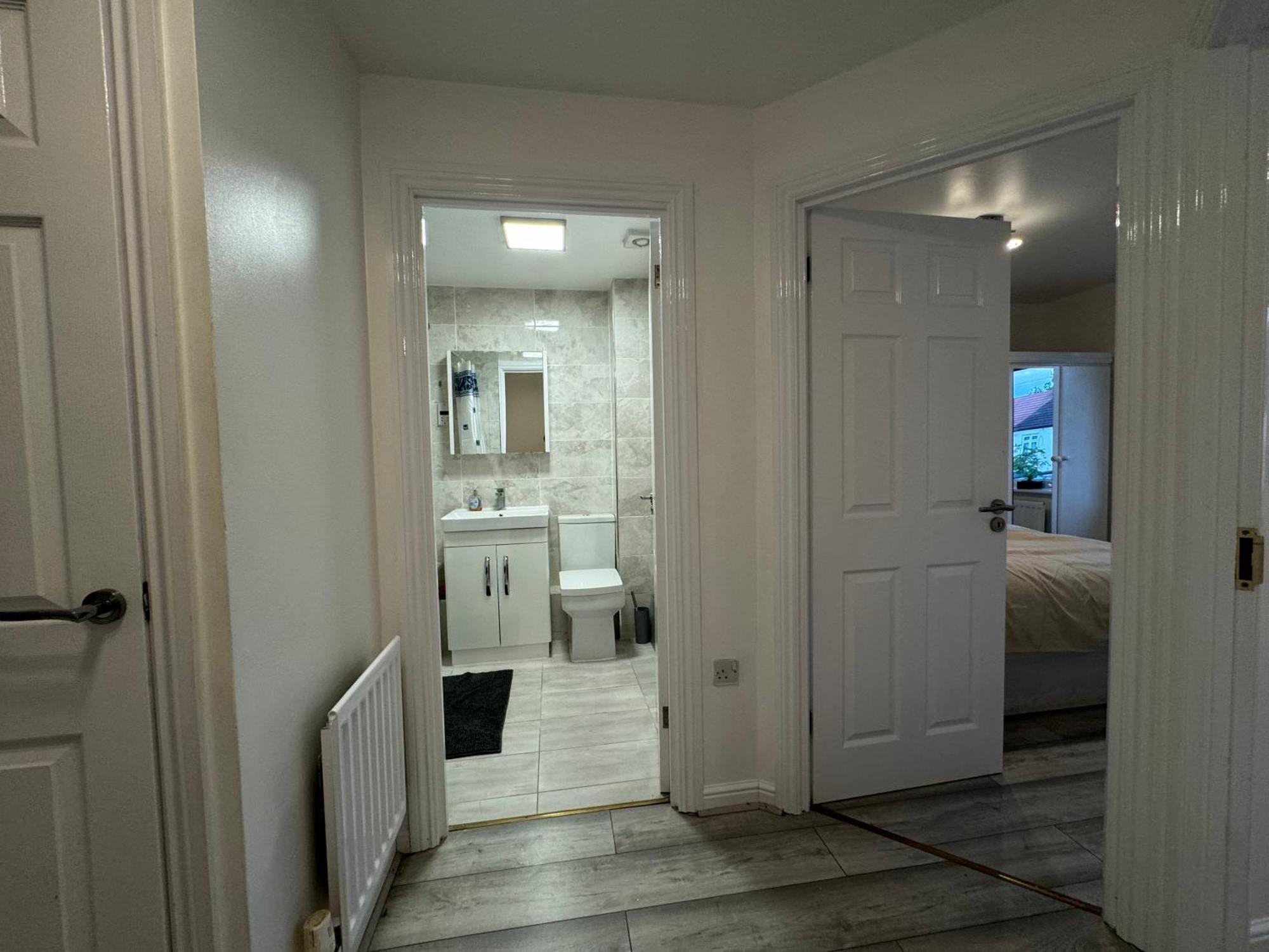 Spacious 3 Bedroom Home, With Private Driveway 5 Minutes From Excel Centre & Custom House Londres Exterior foto